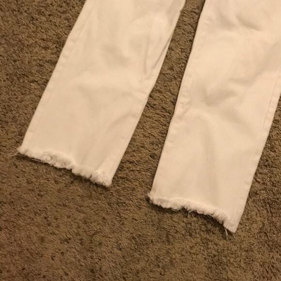 Michael Kors white jeans frayed hem size 6 - Picture 3 of 5